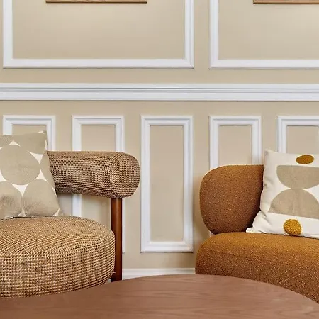 Elegant 2 Climatise - Champs-elysees